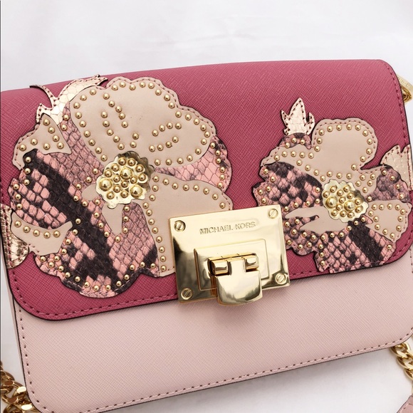Michael Kors Tina Shoulder Chain Bag Pink - Picture 5 of 7
